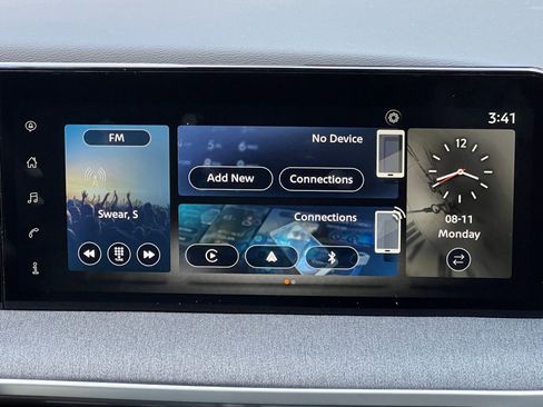 New 2026 Nissan Kicks SV image 19