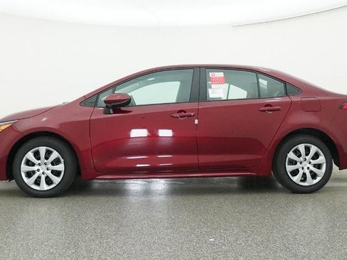 New 2026 Toyota Corolla LE image 19