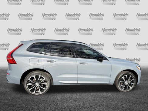 Used 2024 Volvo XC60 B5 Plus w/ Protection Package Premier AWD/4WD image 11