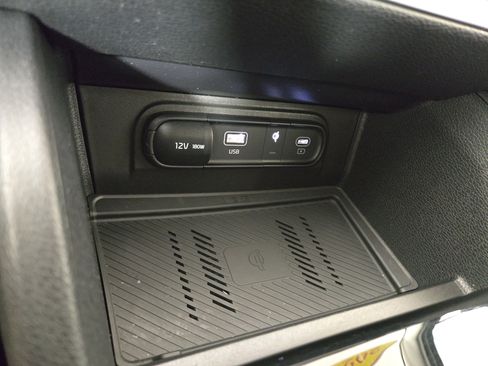 Used 2024 Kia Sportage EX FWD image 26