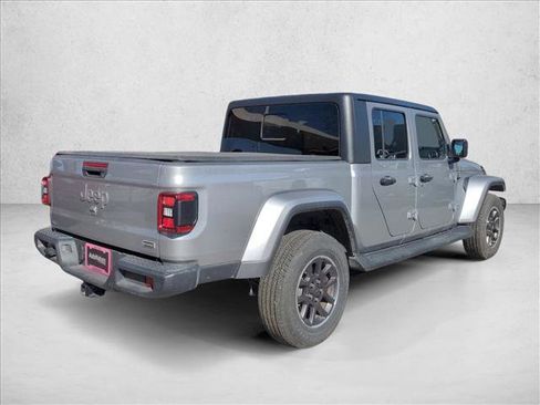 Used 2021 Jeep Gladiator Overland w/ Popular Equipment Package image 5