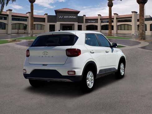New 2026 Hyundai Venue SE FWD image 7