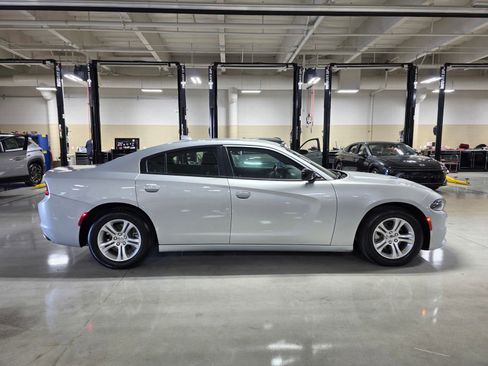 Used 2023 Dodge Charger SXT RWD image 8