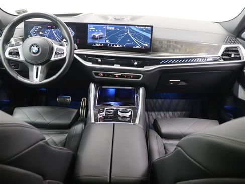 Used 2024 BMW X6 M60i AWD/4WD image 32