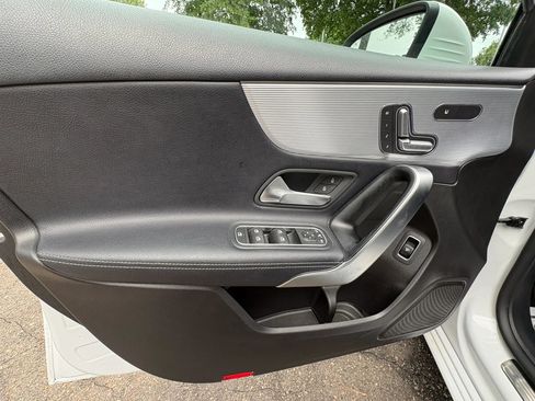 Used 2020 Mercedes-Benz A 220 image 28