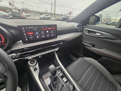 Used 2024 Dodge Hornet GT w/ GT Blacktop Package image 37