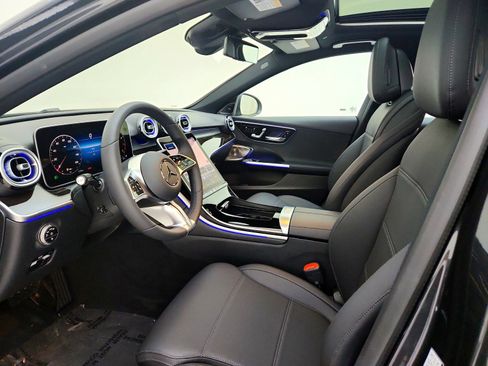 Used 2025 Mercedes-Benz C 300 Sedan image 11