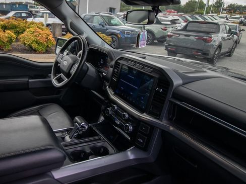 Used 2021 Ford F150 Lariat w/ FX4 Off-Road Package AWD/4WD image 19