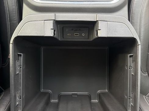 Used 2020 Chevrolet Silverado 1500 LTZ w/ LTZ Premium Package image 30