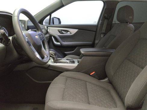 Used 2022 Chevrolet Blazer LT FWD image 17