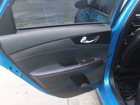 Used 2022 Kia Forte GT image 25