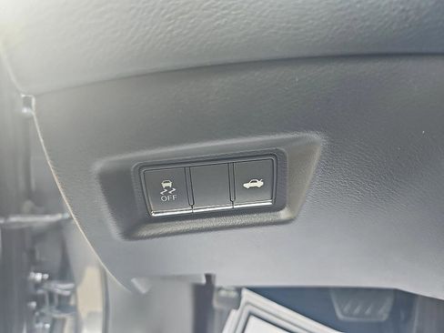 Used 2015 INFINITI Q50 Premium w/ Navigation Package image 13