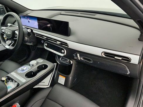 Used 2026 Genesis GV60 AWD image 25