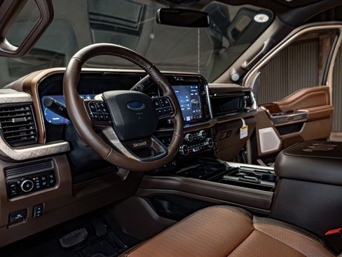 Used 2026 Ford F250 King Ranch w/ Chrome Package image 17