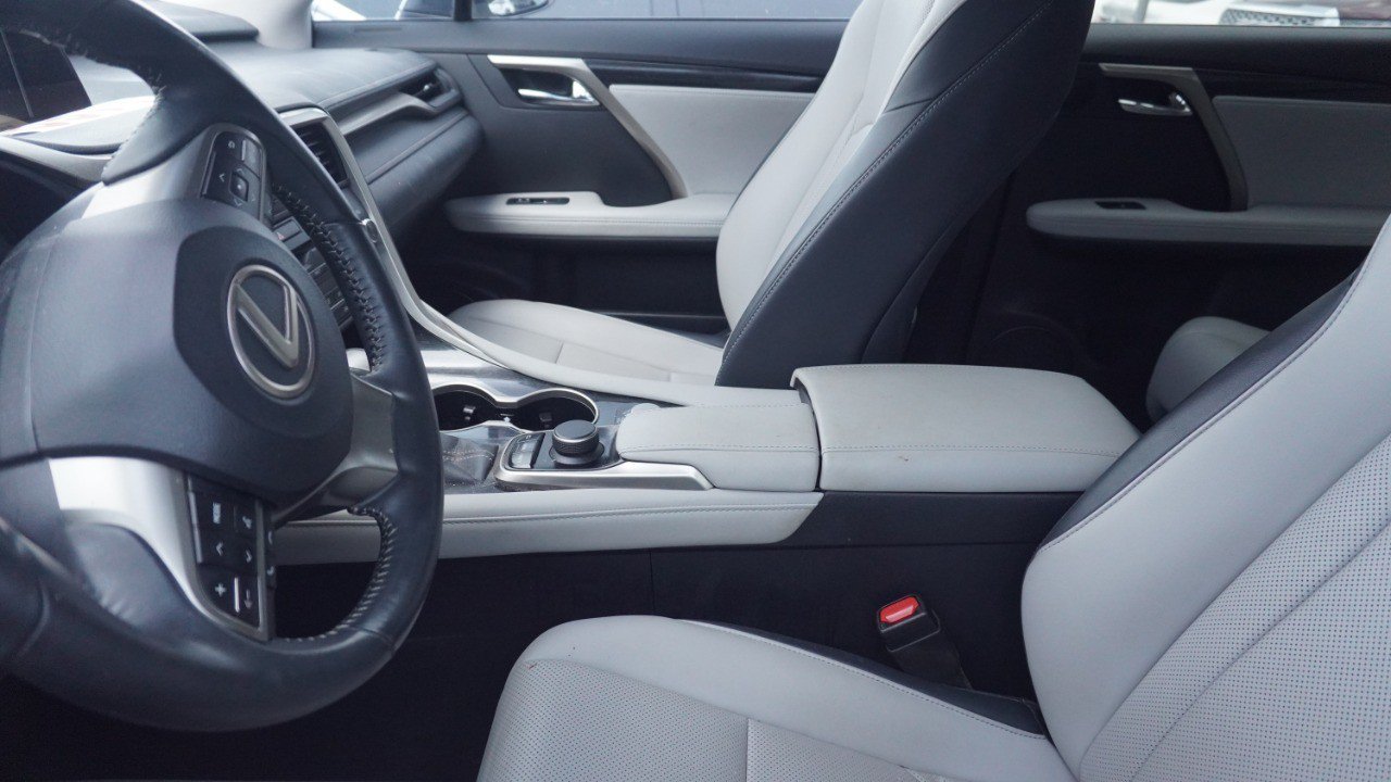 Used 2017 Lexus RX 350 FWD w/ Accessory Package image 9
