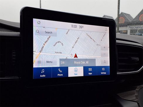 Used 2020 Ford Explorer Limited w/ Class III Trailer Tow Package image 4