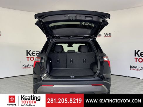 Used 2026 Chevrolet Equinox LT FWD image 17