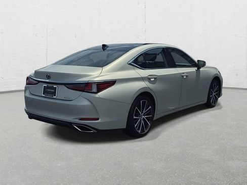 Certified 2023 Lexus ES 350 w/ Premium Package FWD image 5