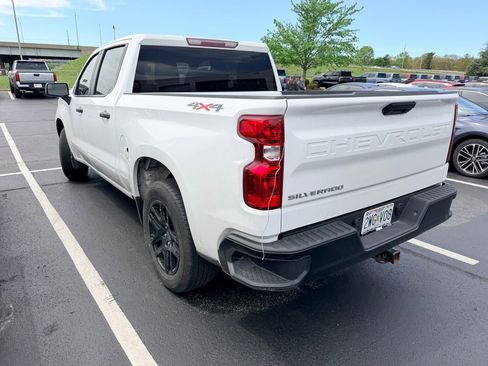 Used 2022 Chevrolet Silverado 1500 W/T w/ WT Value Package image 5