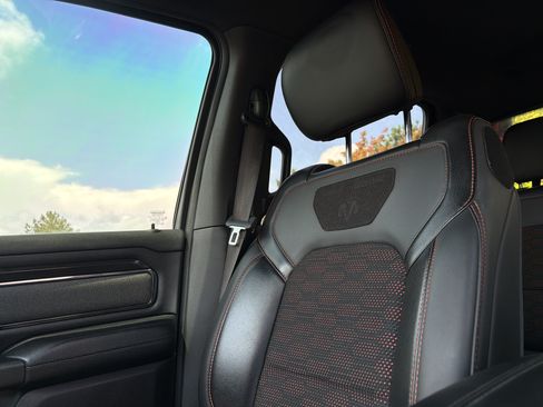 Used 2021 RAM 1500 Big Horn w/ Built-to-serve Edition AWD/4WD image 23