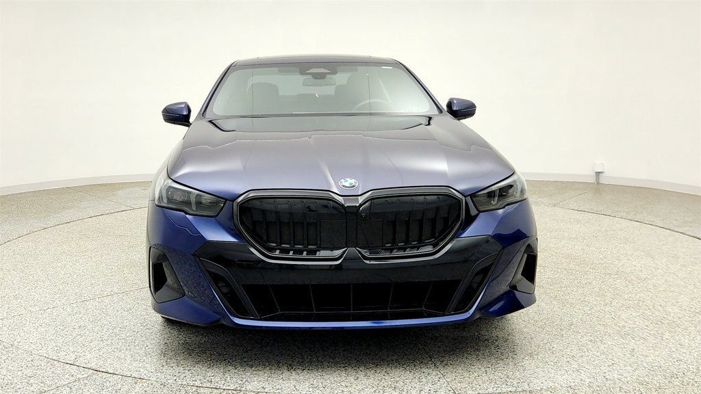 Used 2024 BMW 530i w/ M Sport Package RWD image 2