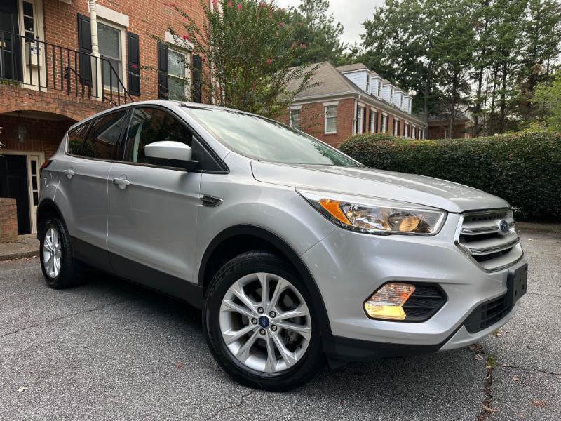 Used 2019 Ford Escape SE FWD image 5