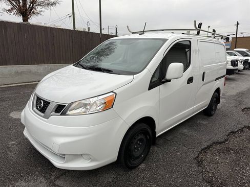 Used 2021 Nissan NV200 SV image 2