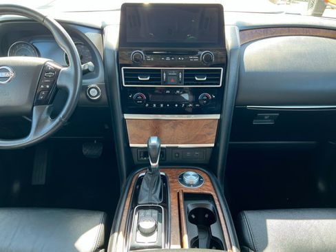 Used 2023 Nissan Armada SL w/ Captain's Chairs Package AWD/4WD image 13
