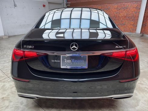Certified 2023 Mercedes-Benz S 580 4MATIC Sedan image 4