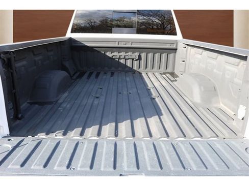 Used 2022 GMC Sierra 2500 AT4 w/ AT4 Preferred Package image 10