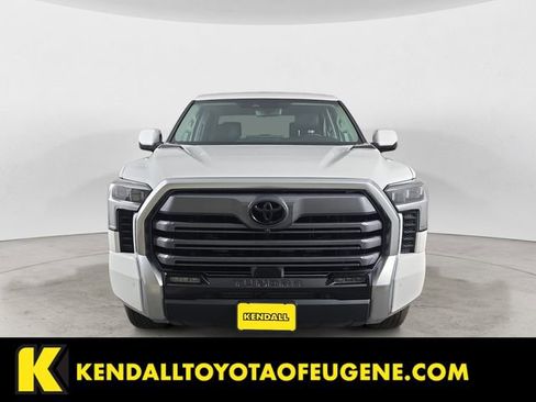 Used 2022 Toyota Tundra Limited AWD/4WD image 8