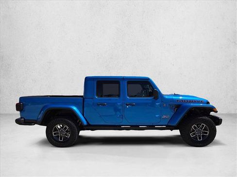 Used 2024 Jeep Gladiator Mojave AWD/4WD image 4