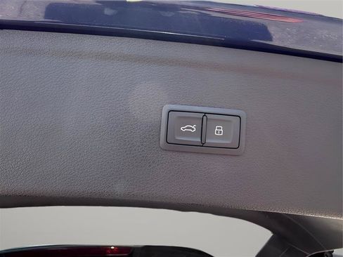 Used 2018 Audi SQ5 Premium Plus AWD/4WD image 44
