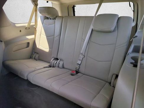 Used 2018 Cadillac Escalade ESV Luxury RWD image 20