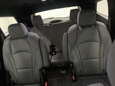 Used 2024 Buick Enclave Essence w/ LPO, Floor Liner Package FWD image 11