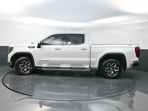 Used 2024 GMC Sierra 1500 SLT image 45