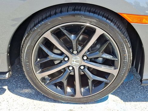 Used 2020 Honda Civic Sport Touring image 8