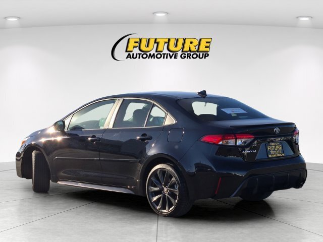 Used 2024 Toyota Corolla SE FWD image 7