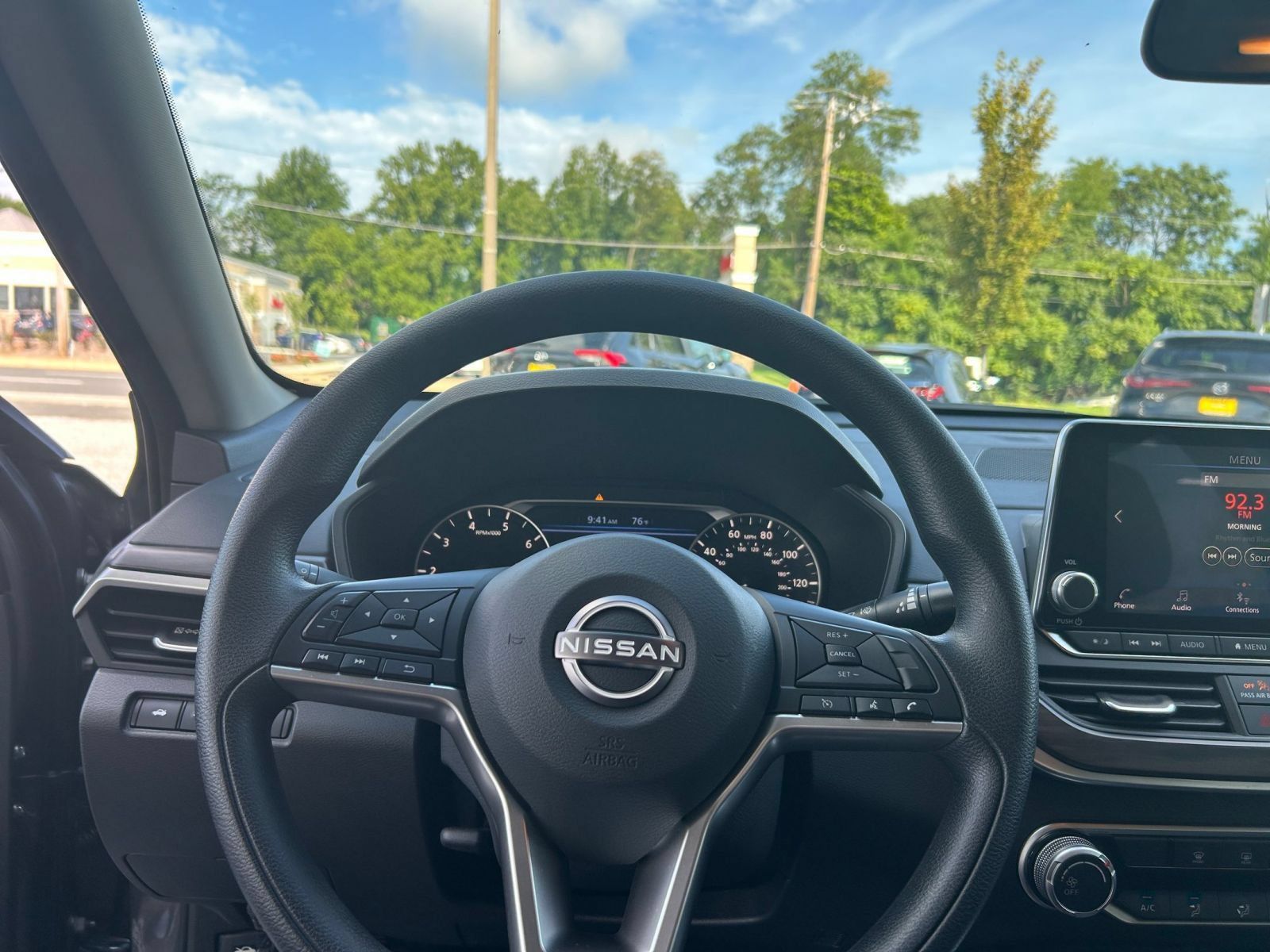 Used 2026 Nissan Altima 2.5 SV FWD image 28