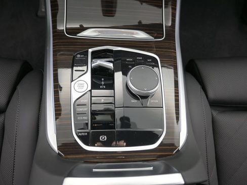 New 2026 BMW X5 sDrive40i w/ M Sport Package RWD image 15