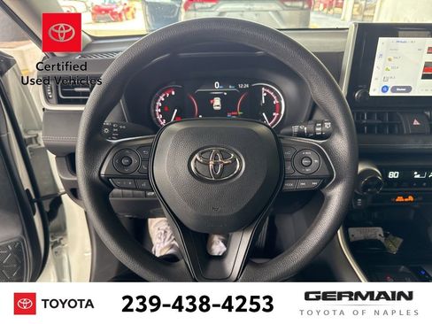 Used 2025 Toyota RAV4 XLE image 20