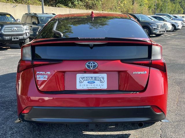 Used 2020 Toyota Prius LE FWD image 5