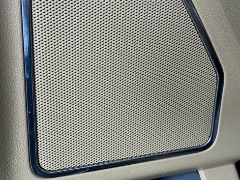 Used 2018 Ford F150 Lariat w/ Equipment Group 502A Luxury image 21