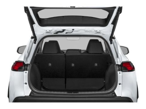 Used 2025 Toyota Corolla Cross XLE w/ Convenience Package image 11