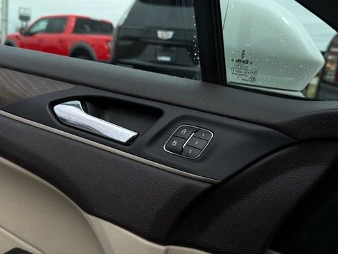 Used 2019 Lincoln MKC Reserve w/ MKC Climate Package image 14