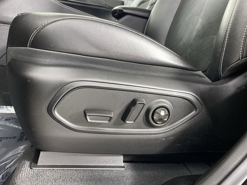 Used 2023 Jeep Grand Cherokee Altitude image 18