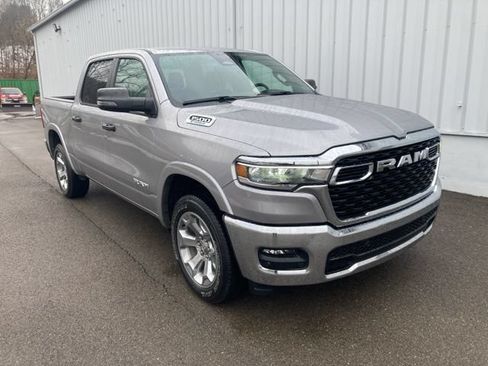 Used 2025 RAM 1500 Big Horn AWD/4WD image 1