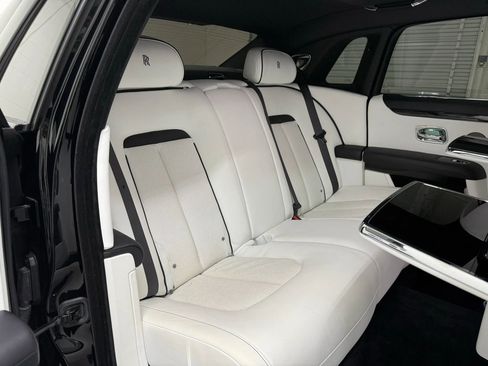 Used 2021 Rolls-Royce Ghost AWD/4WD image 18