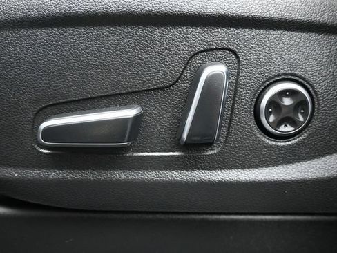 Used 2025 Hyundai Palisade SEL FWD image 10