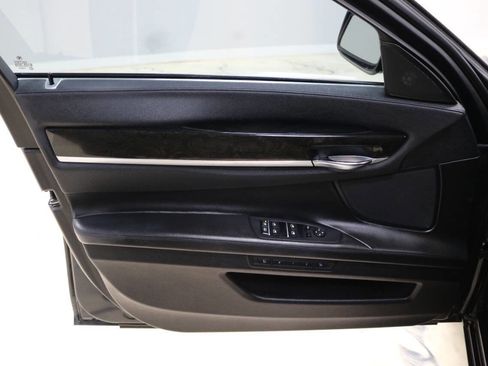 Used 2012 BMW 750Li image 65